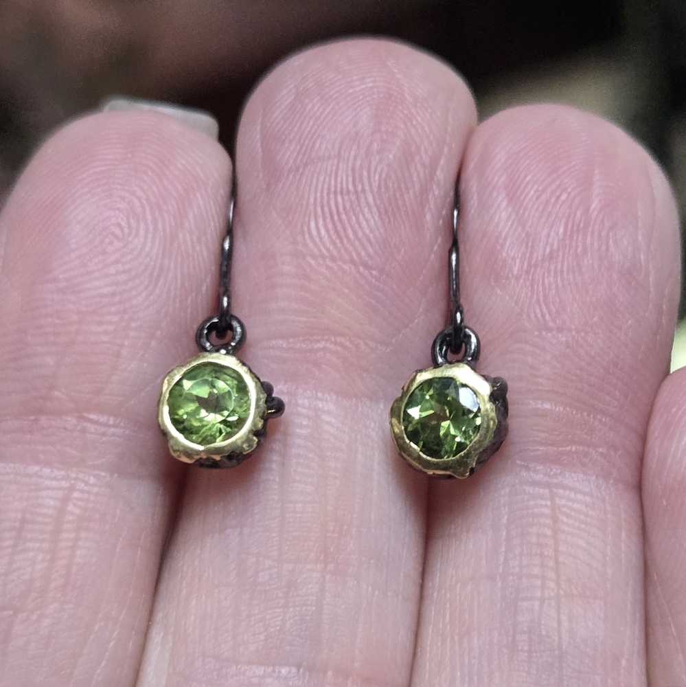 Peridot Natural Gemstone Sterling Rhodium & Gold Earrings 1.8k Each - Picture 4 of 8